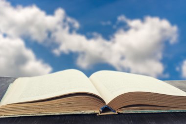 Açık bir kitap gibi