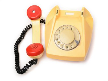Beyaz eski disk telefon ile telefonda