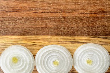 Doğranmış soğan halkaları yönetim kurulu