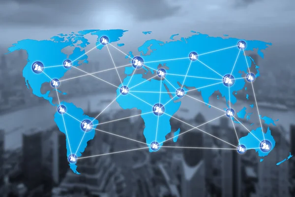 Ícones de conexão de rede de pessoas com conexão de mapa do mundo e blu — Fotografia de Stock