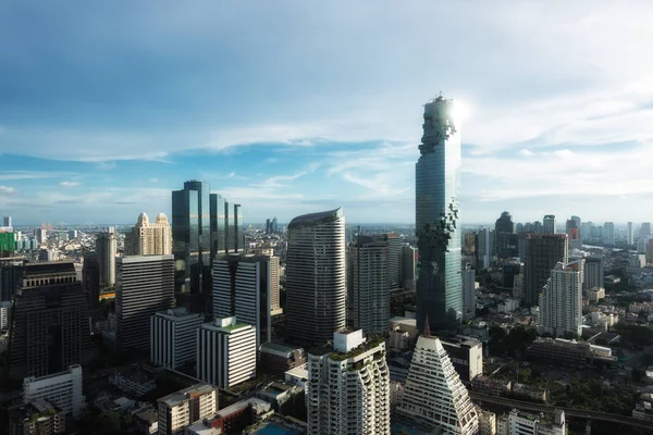 Aerial view of Bangkok modern office buildings, condominium in B — Stock Photo, Image