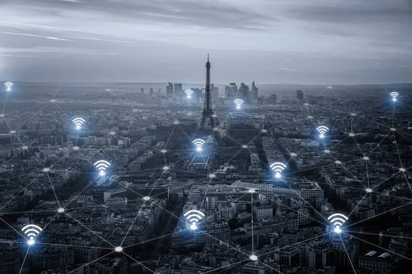 París smart city scape y concepto de conexión de red, inalámbrico — Foto de Stock