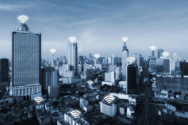 WiFi simgesi ve Bangkok şehir ağ bağlantısı konseptiyle Bang
