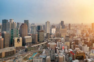 Osaka şehir manzaraları Umeda gökyüzü binada Osaka city, Japonya.
