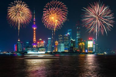 Fireworks uygulamasında Shanghai, Çin kutlama Peo ulusal gün