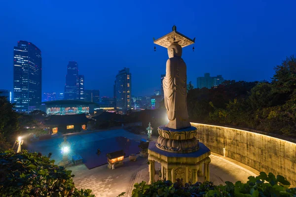 Templo de Bongeunsa no distrito de Gangnam em Seul, Coréia — Fotografia de Stock
