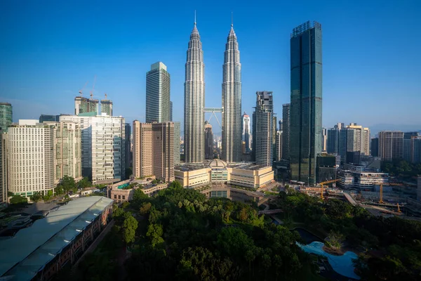 Kuala Lumpur City Skyscraper Green Space Park Nice Sky Day — Stock Photo, Image