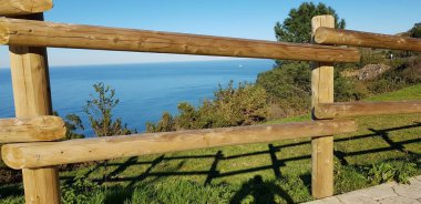 İspanya 'nın Bask Bölgesi kıyılarının manzarası