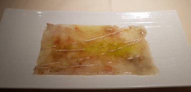 Domuz pastırmalı SCAMPI CARPACCIO