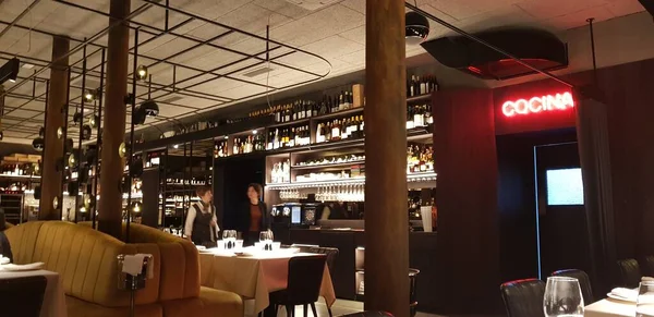 ビルバオ バスク地方 スペイン 2019年2月14日 ビルバオのロマンチックなレストラン — ストック写真