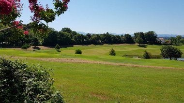 Aquitaine, Fransa 'da bir golf sahası manzarası