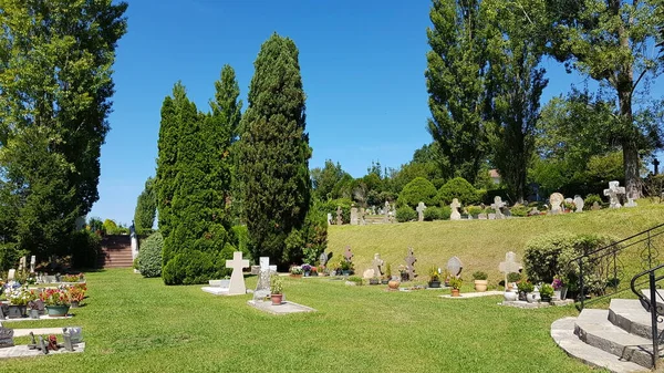 Aquitaine França Agosto 2019 Imagens Cemitério Uma Pequena Cidade Rural — Fotografia de Stock