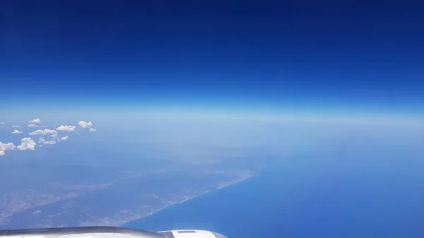 从西班牙地中海海岸的飞机上看到的风景 — 图库照片