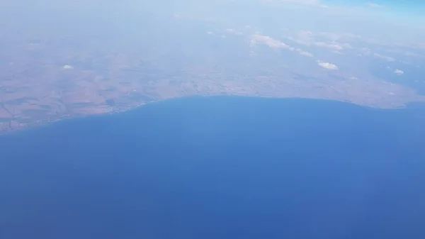 ビルバオ発イスタンブール行きの飛行機から撮影された空中風景 — ストック写真