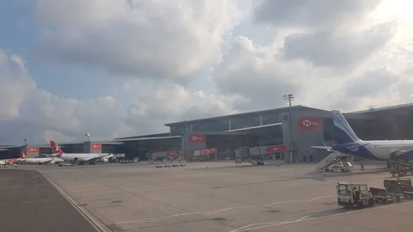 Estambul Turquía Junio 2019 Aviones Aeropuerto Estambul —  Fotos de Stock