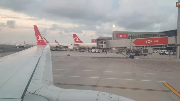 Κωνσταντινούπολη Τουρκία Ιουνίου 2019 Αεροπλάνα Στο Αεροδρόμιο Της Κωνσταντινούπολης — Φωτογραφία Αρχείου