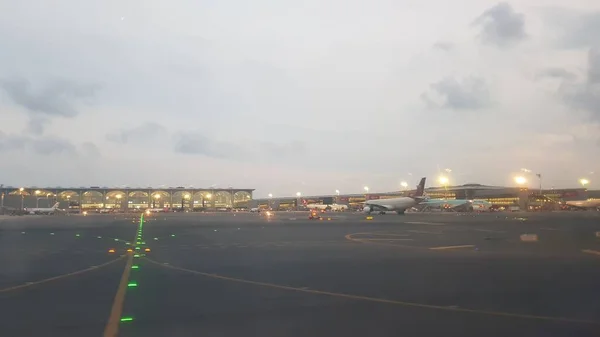 Istanbul Turquie Juin 2019 Aéroport Istanbul Crépuscule — Photo