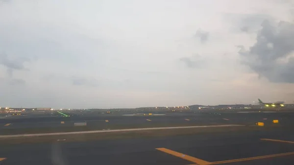 Istanbul Turquie Juin 2019 Aéroport Istanbul Crépuscule — Photo