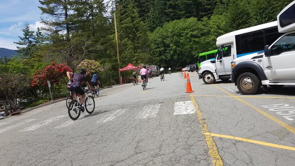 Vancouver Canada Juin 2019 Cyclistes Dans Stationnement Une Station Montagne — Photo