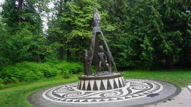 İkinci Dünya Savaşı anıtı.