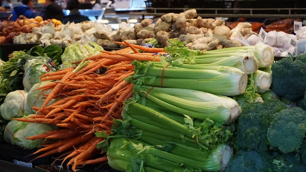 Verduras Frescas Puesto Mercado Cerca — Foto de Stock