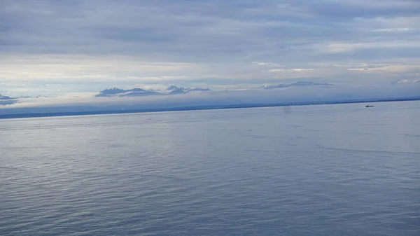 Soluppgång Vid Alaska Havet Sett Från Ett Kryssningsfartyg — Stockfoto