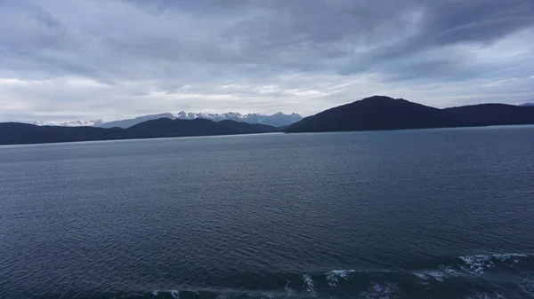 Paesaggio Montano Con Cime Innevate Alaska Stati Uniti — Foto Stock