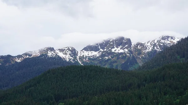 Montagnes Paysage Avec Des Pics Enneigés Alaska États Unis — Photo