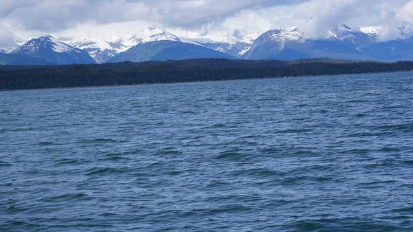 Montañas Paisaje Marino Fiordo Alaska —  Fotos de Stock