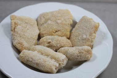 San Jacobos ve çiğ kroketler