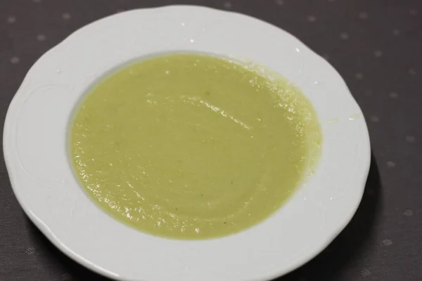 Sayur Puree Piring Putih — Stok Foto