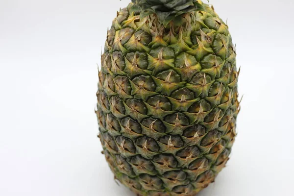 Ananas Vruchten Geïsoleerd Witte Achtergrond — Stockfoto