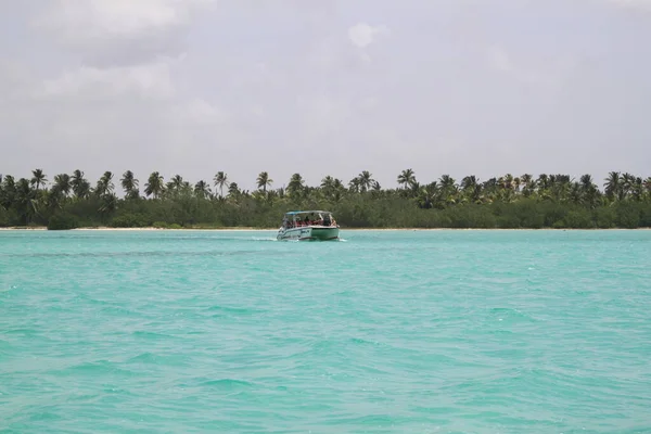 Punta Cana República Dominicana Septiembre 2019 Barcos Con Turistas Mar — Foto de Stock