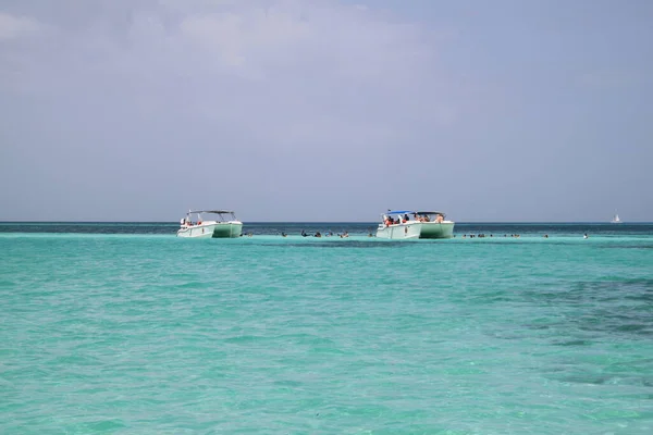 Punta Cana República Dominicana Setembro 2019 Barcos Com Turistas Mar — Fotografia de Stock