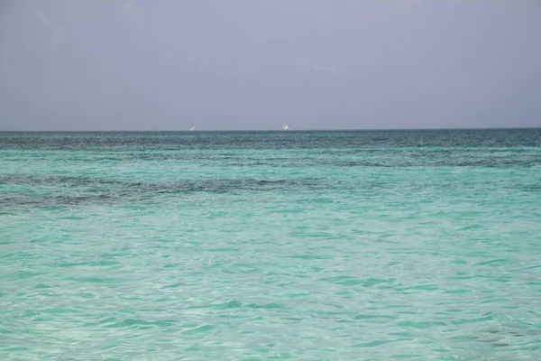 Agua Azul Turquesa Del Mar Caribe —  Fotos de Stock