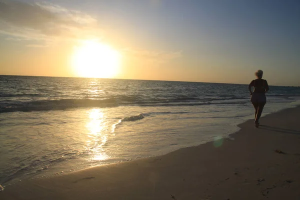Karayiplerdeki Punta Cana Plajında Gün Doğumu — Stok fotoğraf