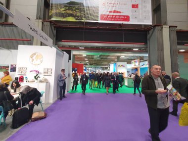 Madrid, İspanya, 23 Ocak 2020: Fitur 2020 'de profesyonel turizm ziyaretçileri
