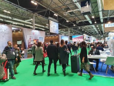 Madrid, İspanya, 22 Ocak 2020: Fitur 2020 Fuarı ziyaretçileri