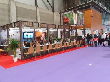 Madrid, İspanya, 22 Ocak 2020: Fitur 2020 Fuarı ziyaretçileri