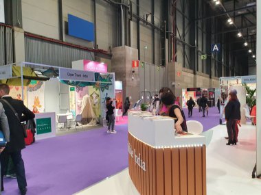 Madrid, İspanya, 22 Ocak 2020: Fitur 2020 Fuarı ziyaretçileri