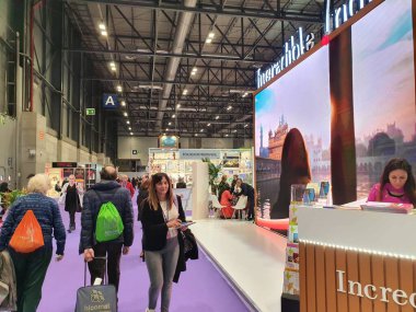 Madrid, İspanya, 22 Ocak 2020: Fitur 2020 Fuarı ziyaretçileri