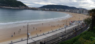Donostia Körfezi manzarası Mayıs 2020 'de bir bahar günü