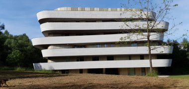 Donostia - San Sebastian, Bask Ülkesi, İspanya, Mayıs, 3, 2020: Bask Mutfak Merkezi 'nin inşaatı