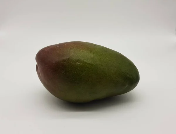 Fructe Mango Fundal Alb — Fotografie, imagine de stoc