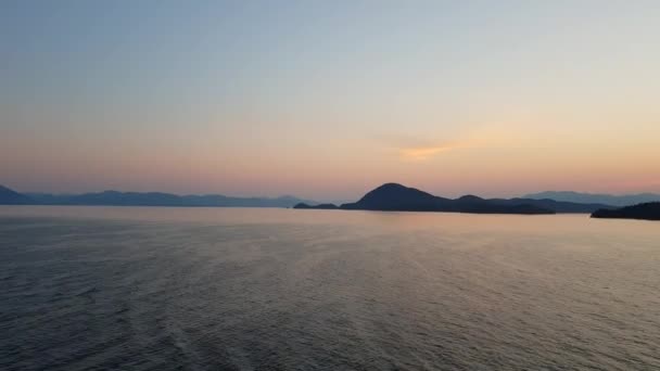 Zeilen Een Alaskan Fjord Cruise Het Voorjaar — Stockvideo