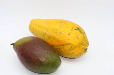 papaya ve mango meyveleri