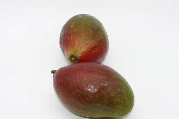 Mango Vruchten Geïsoleerd Witte Achtergrond — Stockfoto