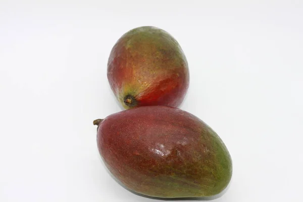 Mango Vruchten Geïsoleerd Witte Achtergrond — Stockfoto