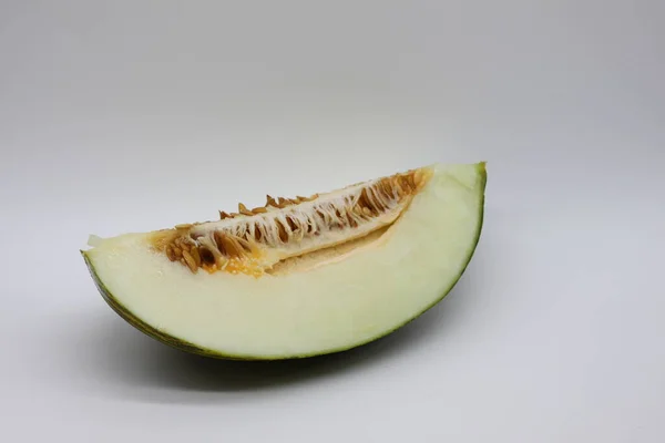 Meloni Eristetty Valkoisella Pohjalla — kuvapankkivalokuva