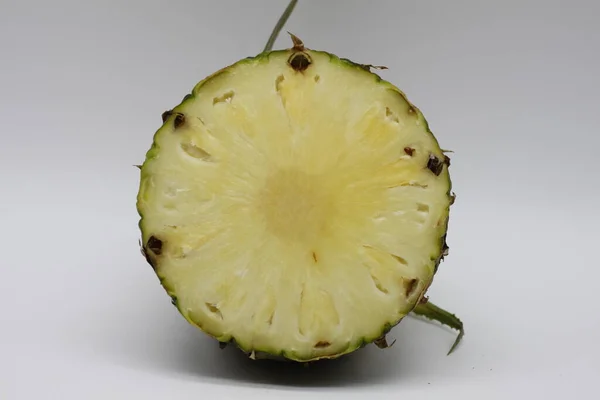 Ananas Fetta Sfondo Isolato Sfondo Bianco — Foto Stock